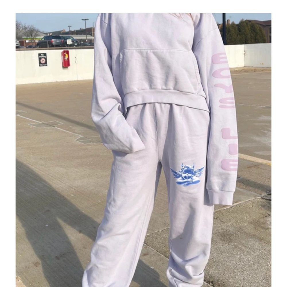 - Boys lie sweat pant
